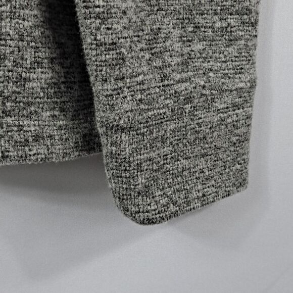 Gap ladies turtleneck top NWOT - Picture 4 of 9